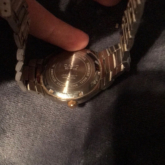 Casio watch - Picture 2 of 3